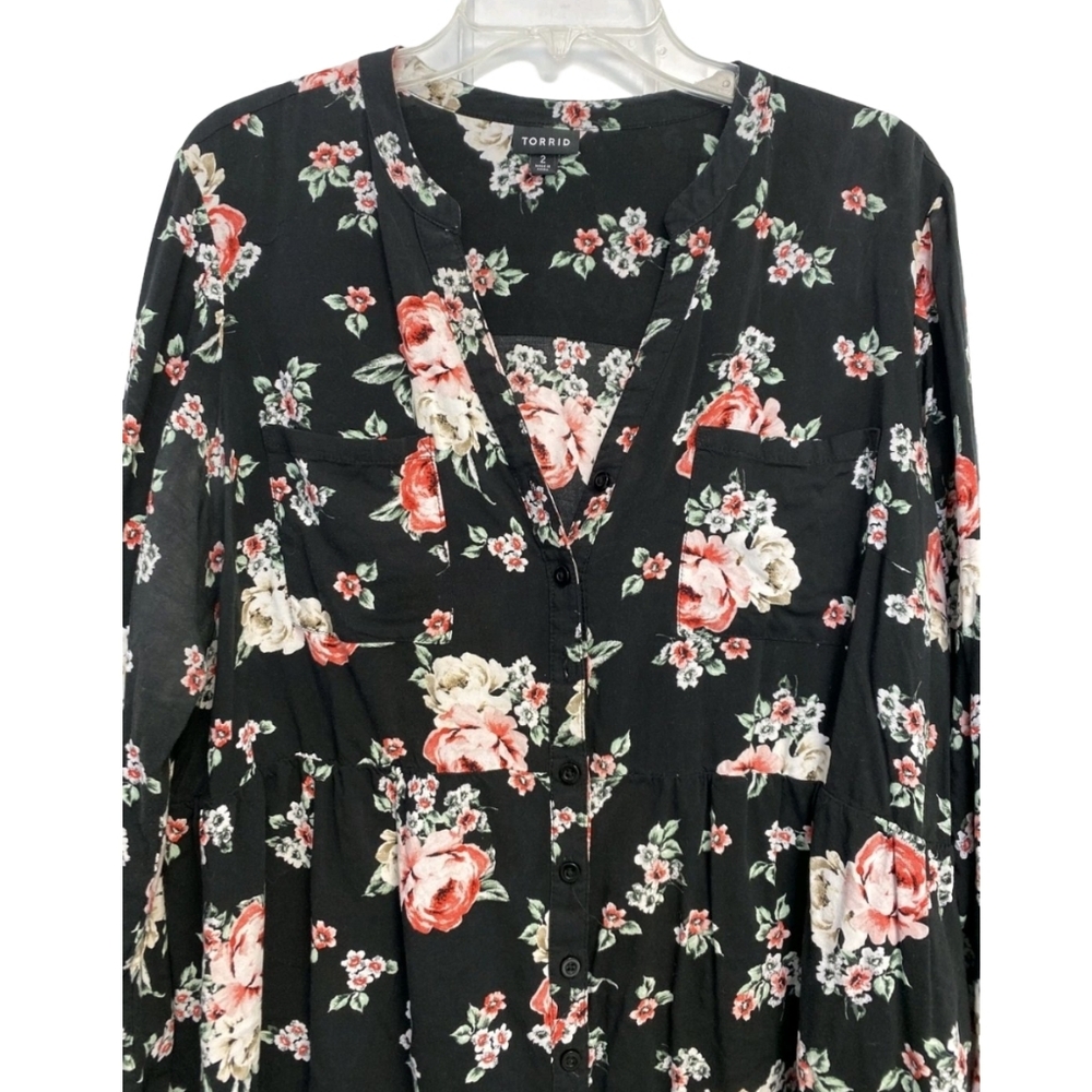 Torrid Plus Size 2X Blouse Black Button down‎ FLORAL PINK BABYDOLL PEPLUM DAINTY - Picture 10 of 15